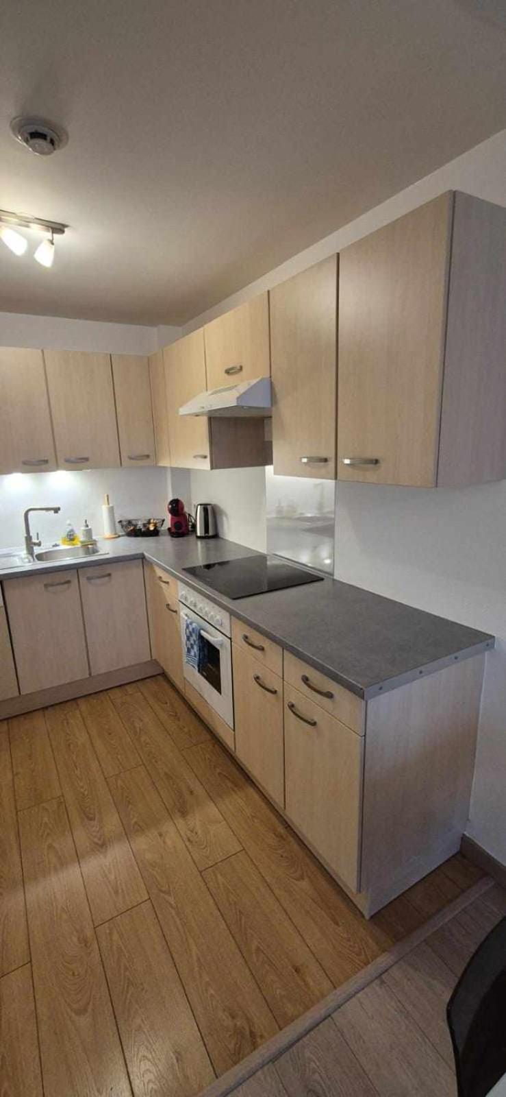 Nouveau !! Appartement Confortable Totalement Renove Avec Parking Gratuit - Hypercentre De Nancy Exterior foto