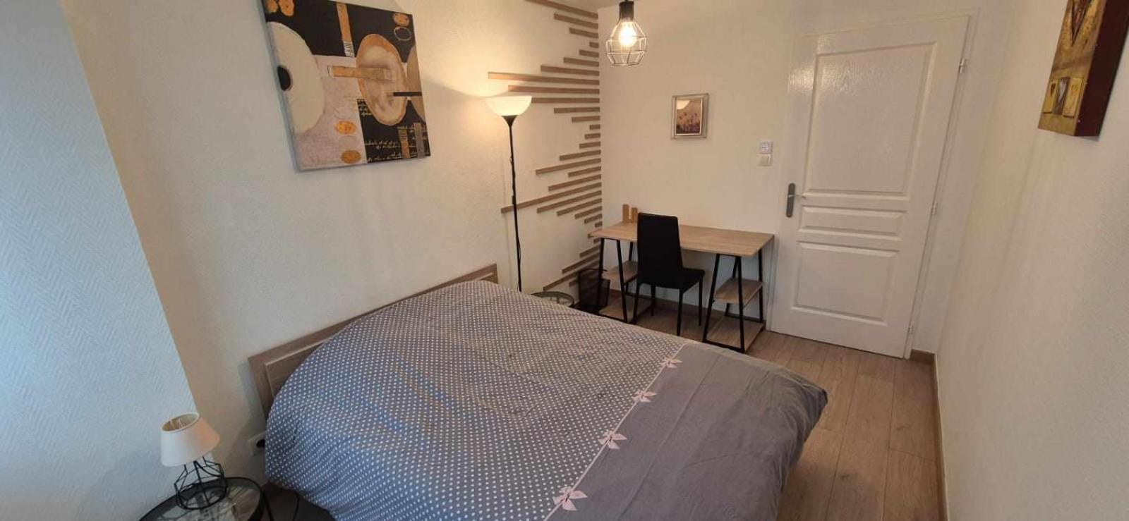 Nouveau !! Appartement Confortable Totalement Renove Avec Parking Gratuit - Hypercentre De Nancy Exterior foto